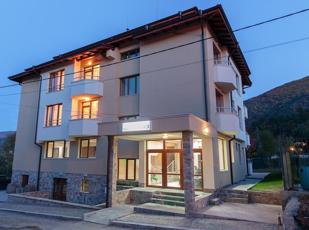 Family Hotel Relaxa Сапарева-Баня Экстерьер фото