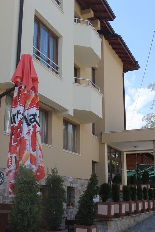 Family Hotel Relaxa Сапарева-Баня Экстерьер фото
